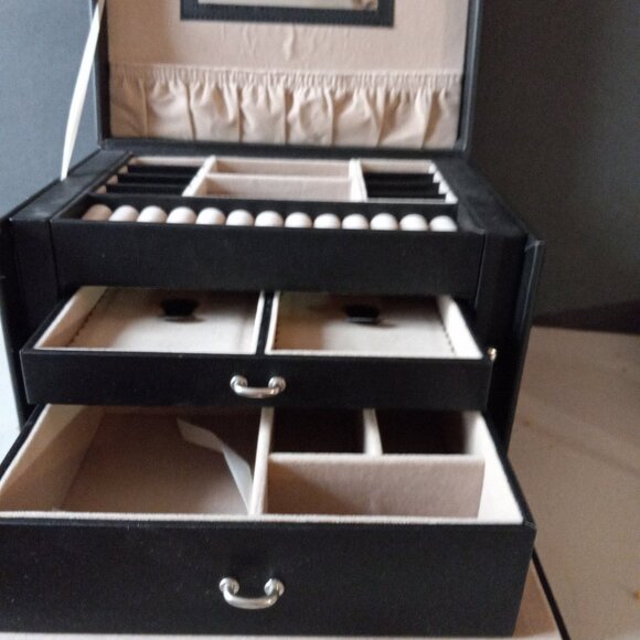 jewellery box - Picture 10 of 12